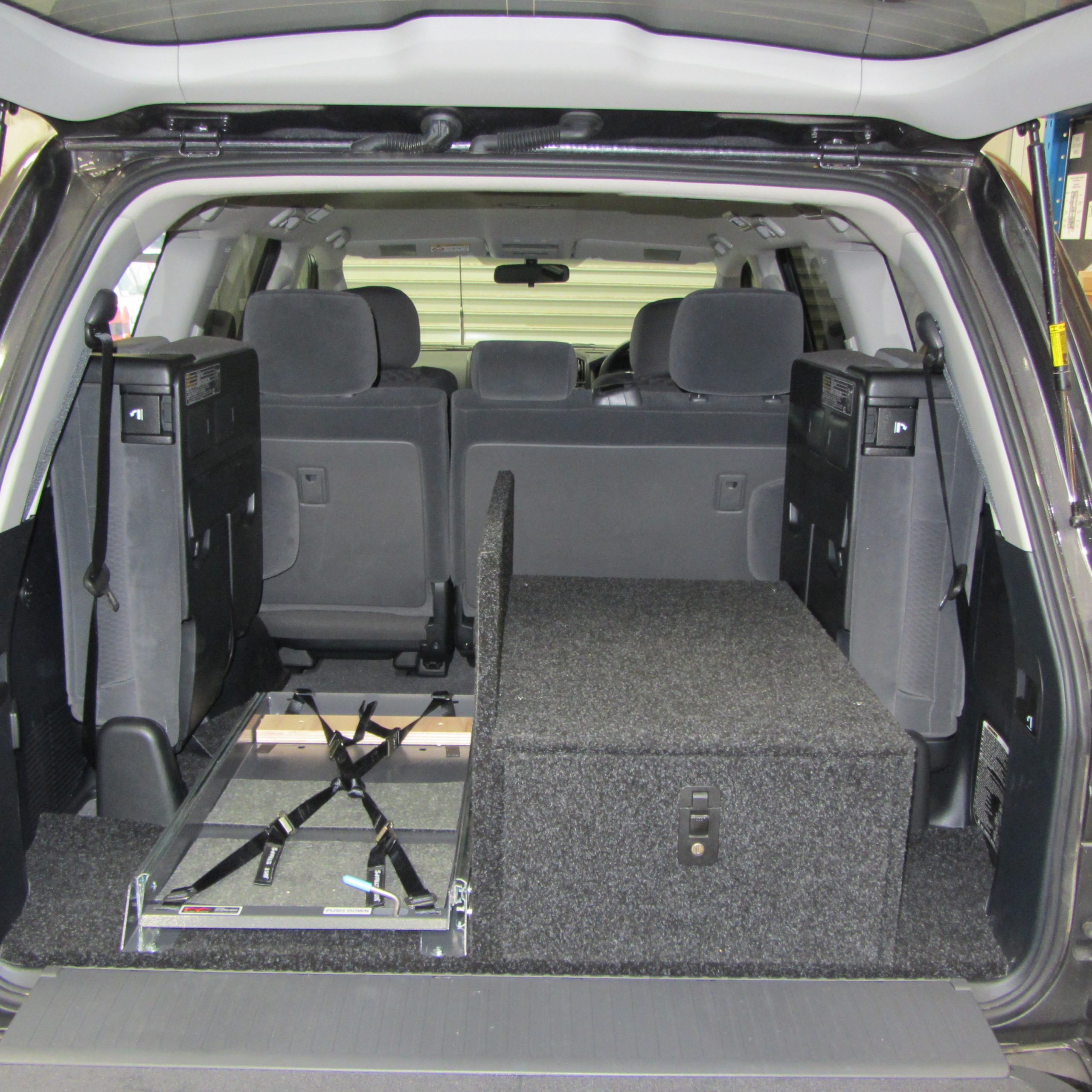 Low Profile Seats In – Toyota 200 Series - Fourby Fitouts