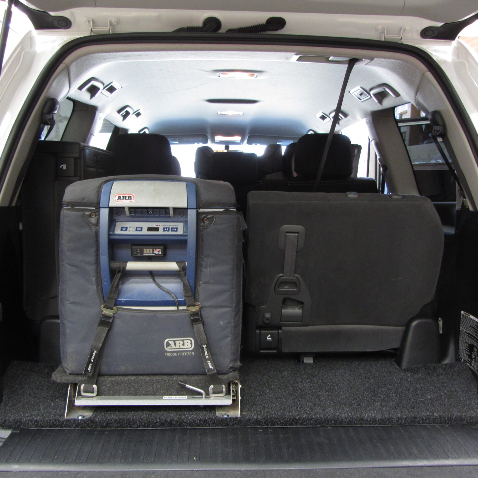 Low Profile Seats In – Toyota 200 Series - Fourby Fitouts